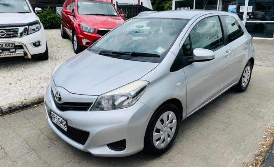 2014 Toyota Yaris YR Very Low Kms