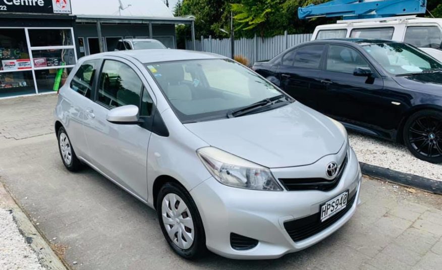 2014 Toyota Yaris YR Very Low Kms