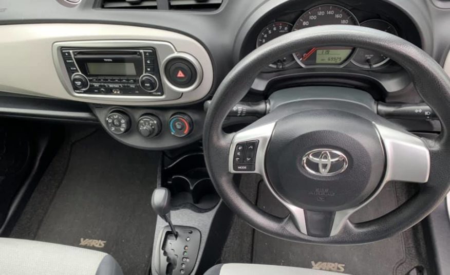 2014 Toyota Yaris YR Very Low Kms