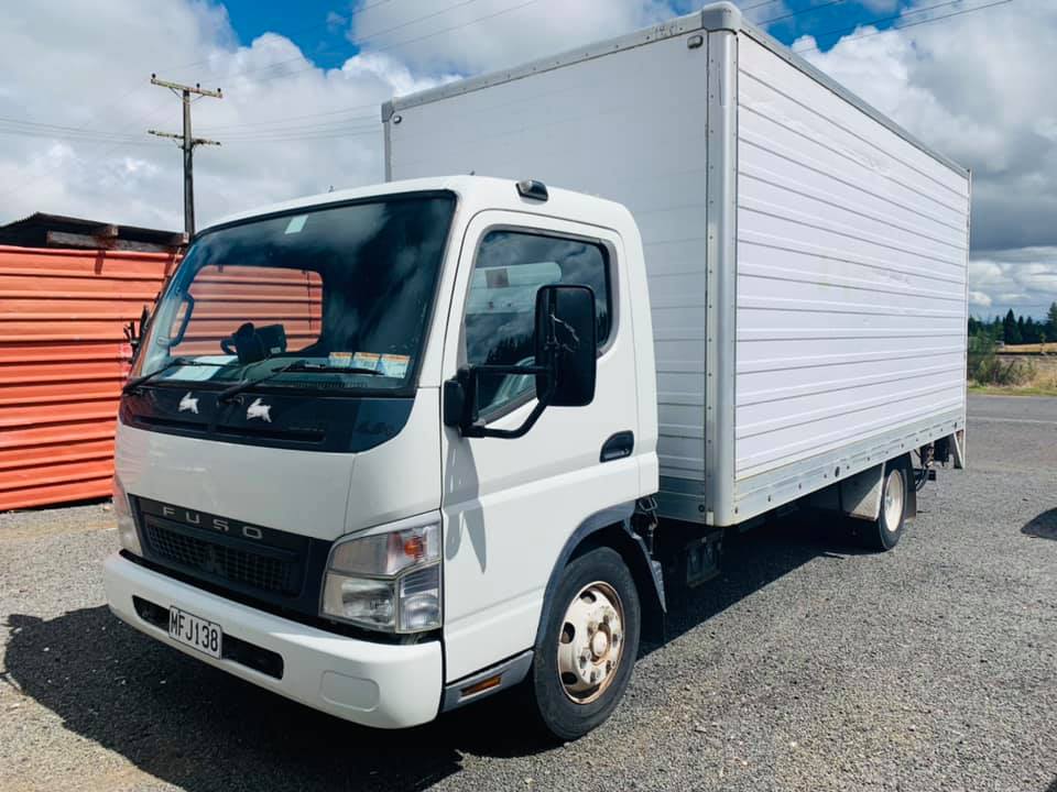 Митсубиси fuso canter фото