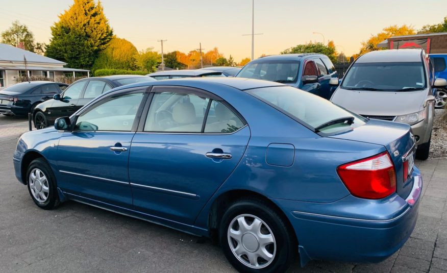 2005 Toyota Premio Sedan