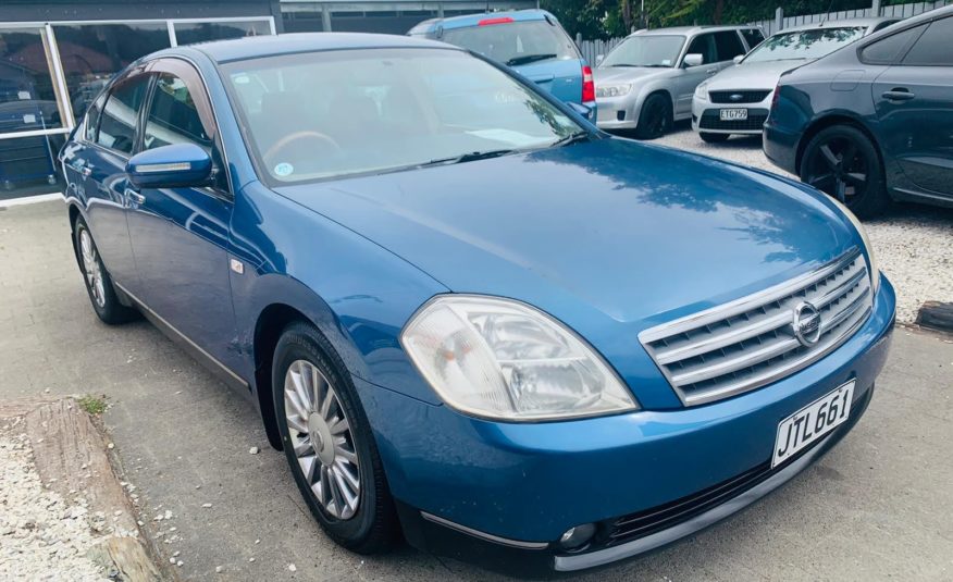 2004 Nissan Teana