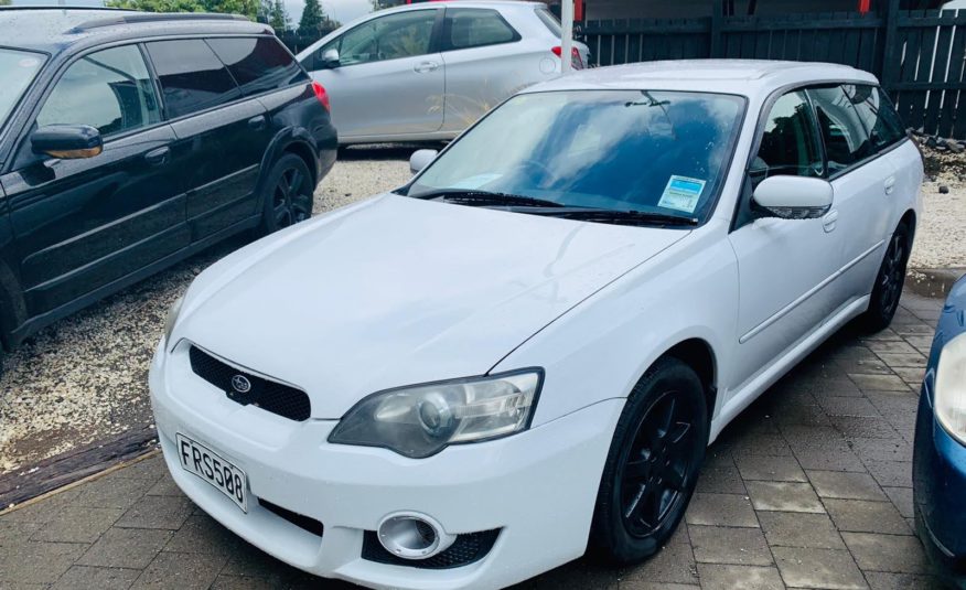 2004 Subaru Legacy AWD