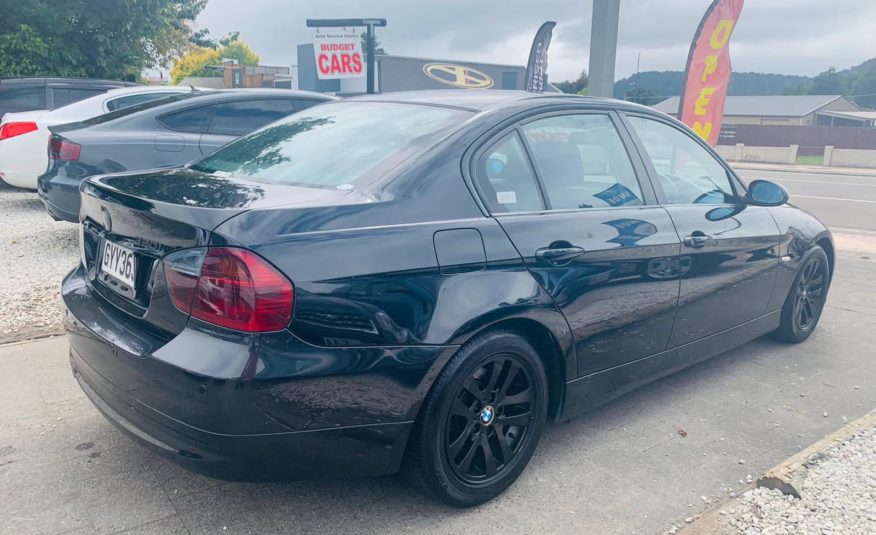 2008 BMW 320I Very Low Kms