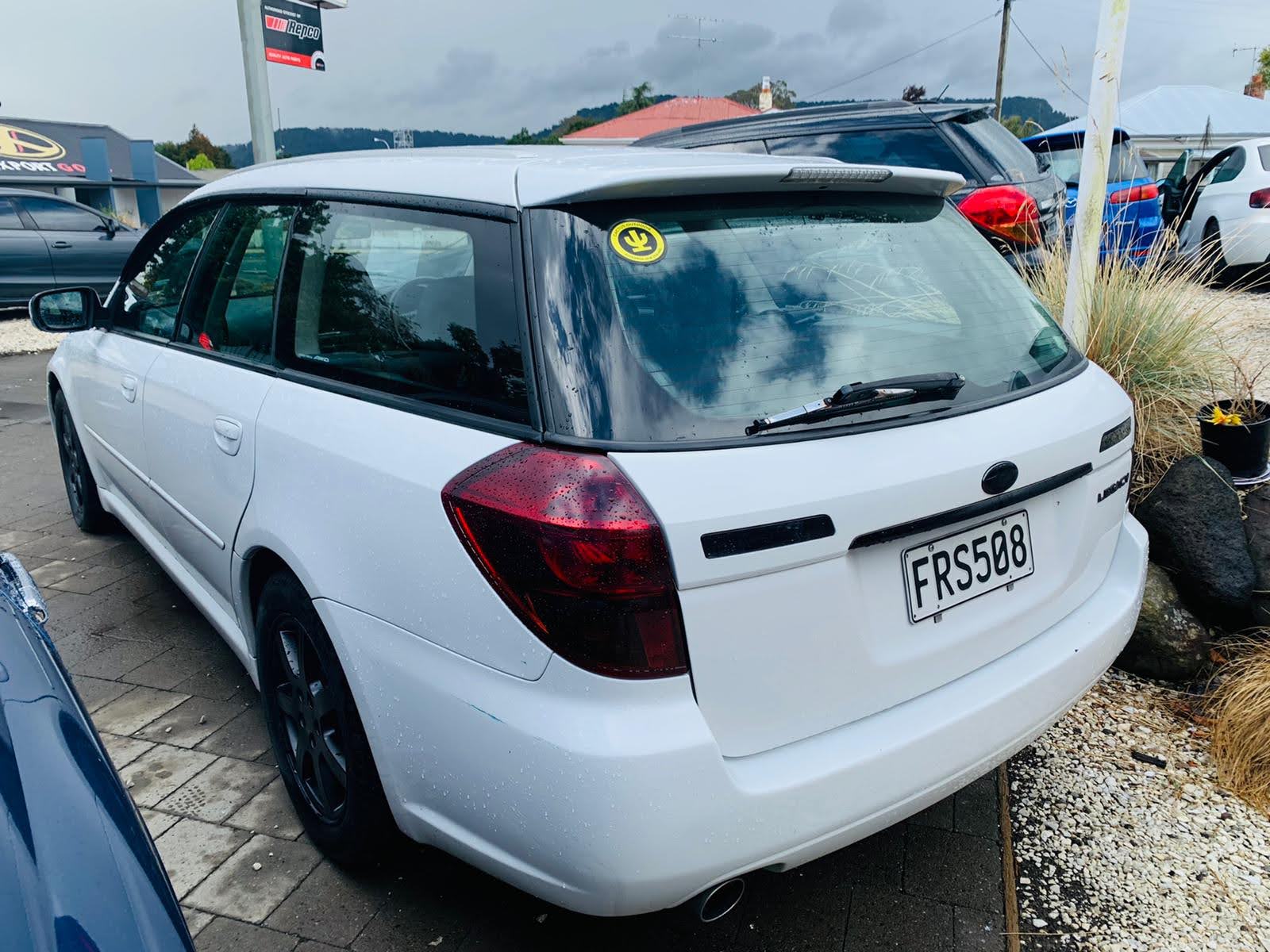 2004 Subaru Legacy AWD