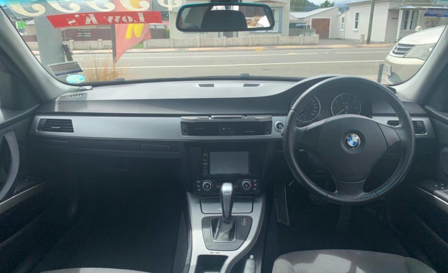 2008 BMW 320I Very Low Kms