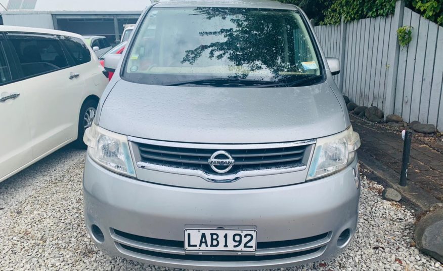 2007 Nissan Serena 8 Seater