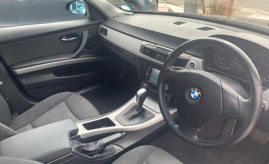 2008 BMW 320I Very Low Kms