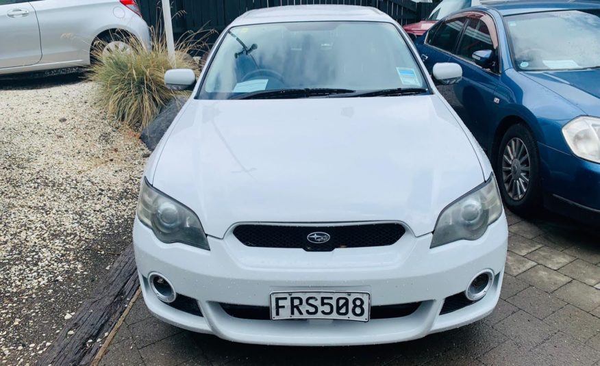 2004 Subaru Legacy AWD