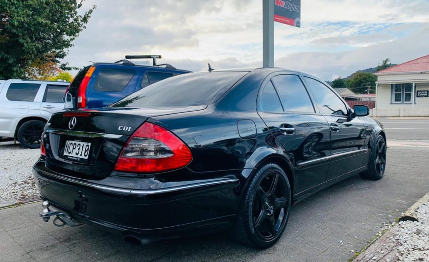 2007 Mercedes-Benz E320 CDI AVANTGARDE