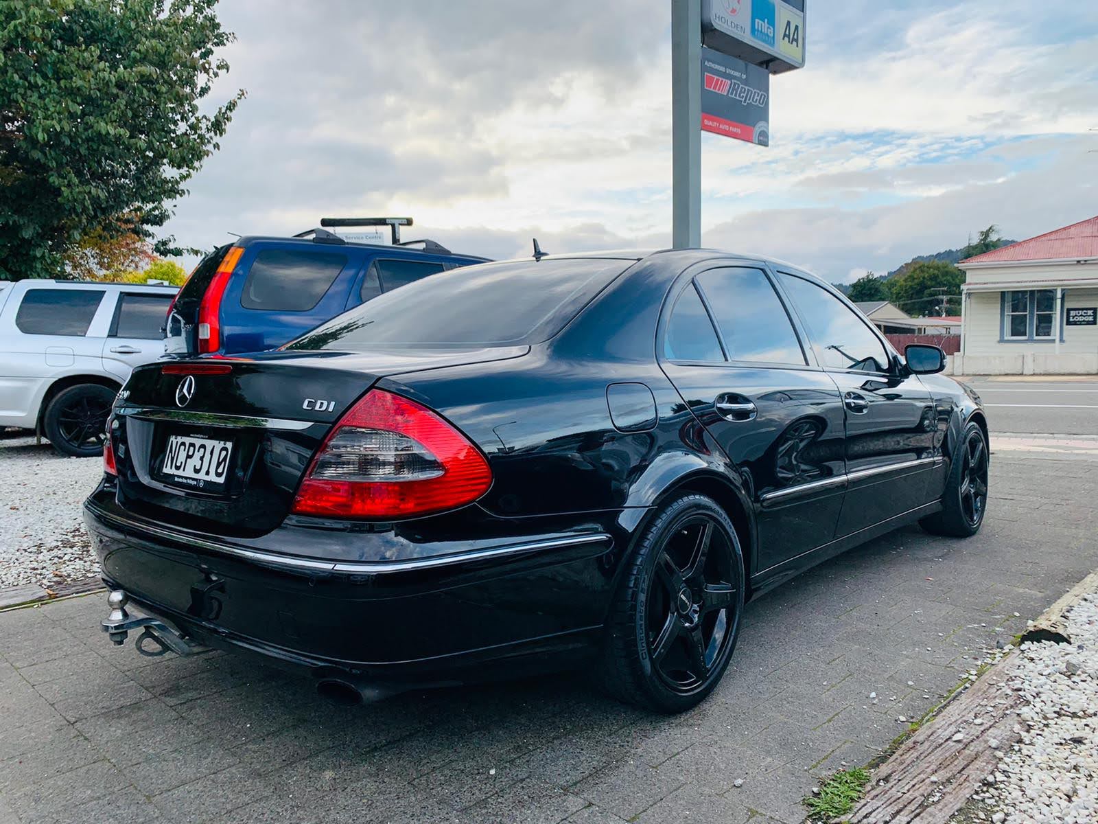 2007 Mercedes-Benz E320 CDI AVANTGARDE