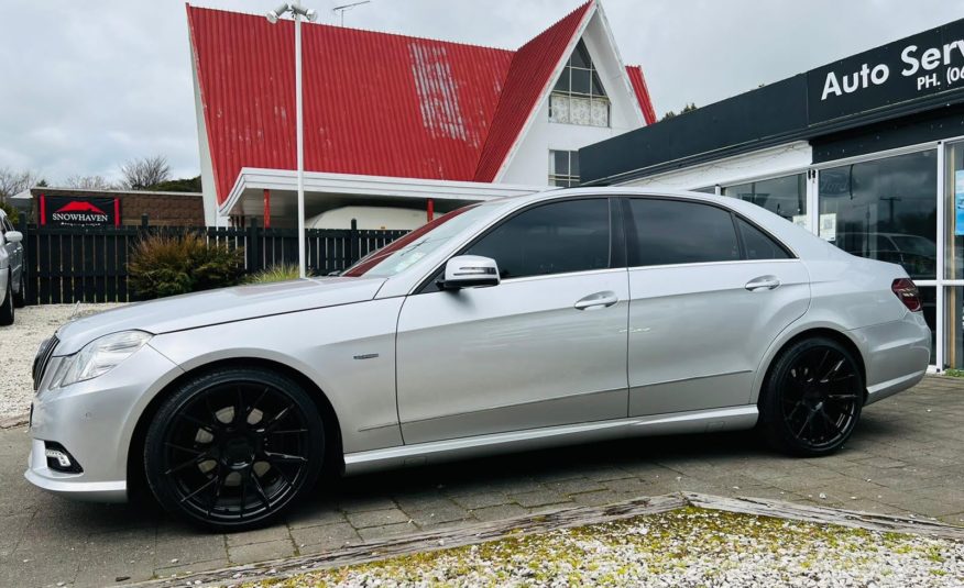 2010 Mercedes-Benz E350 CDI AMG Sunroof