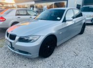 2008 BMW 320i “Low Kms”