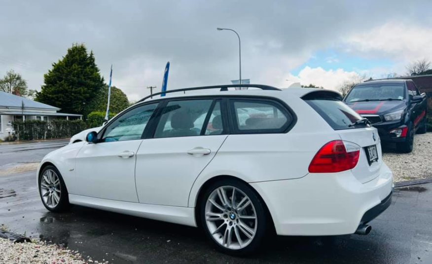 2007 BMW 320i Touring Msport White